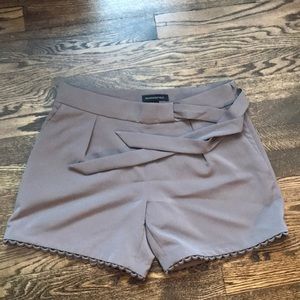 Banana republic side tie dress shorts